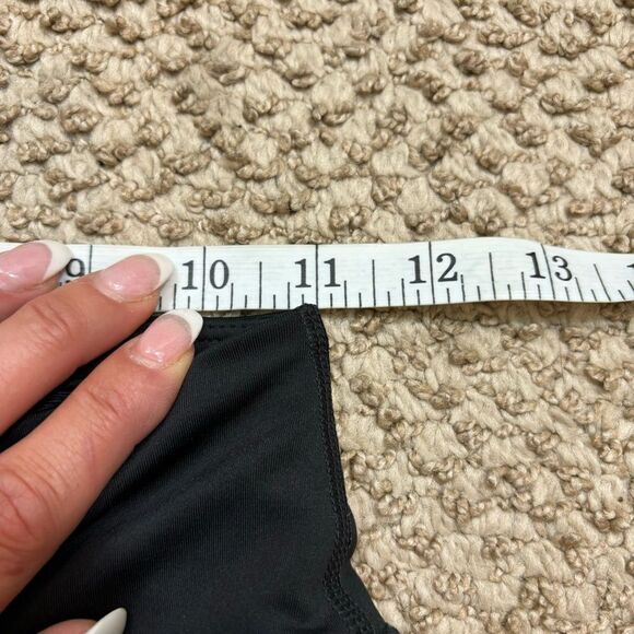 Ladies Nike Dri-Fit Black Full Length Leggings with Mesh Inserts on Back Size XS - Picture 7 of 11